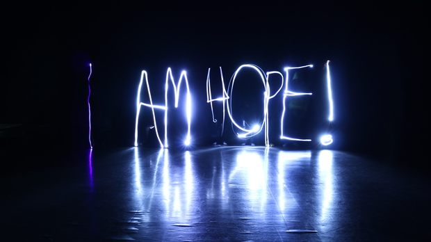 I am hope valomaalaus - light painting