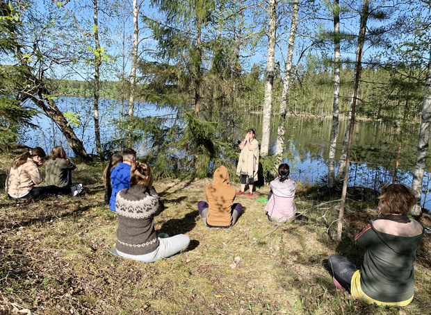 tosi-labra ryhmäläisiä luonnossa