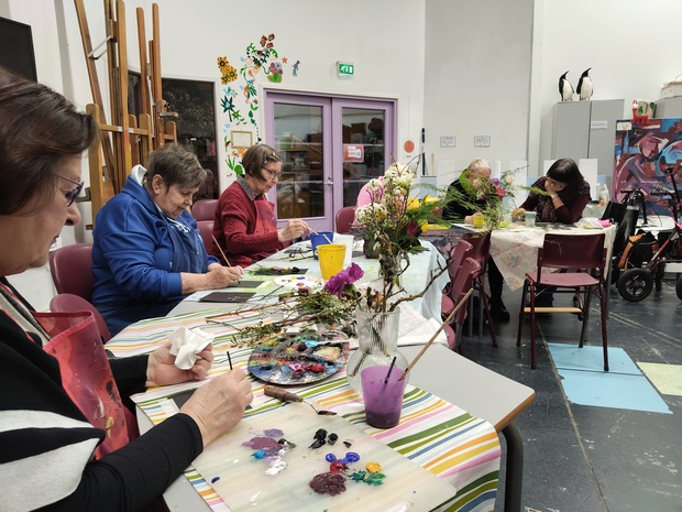 60+ kuvataideryhm&auml;